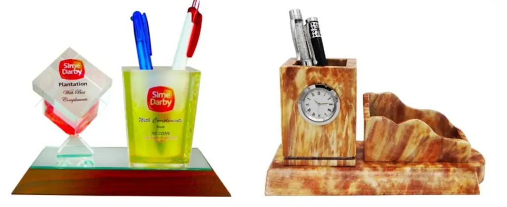 top_desktop_awards_paperweights_in_malaysia_elegant_gifts_for_staff_clients_image_3